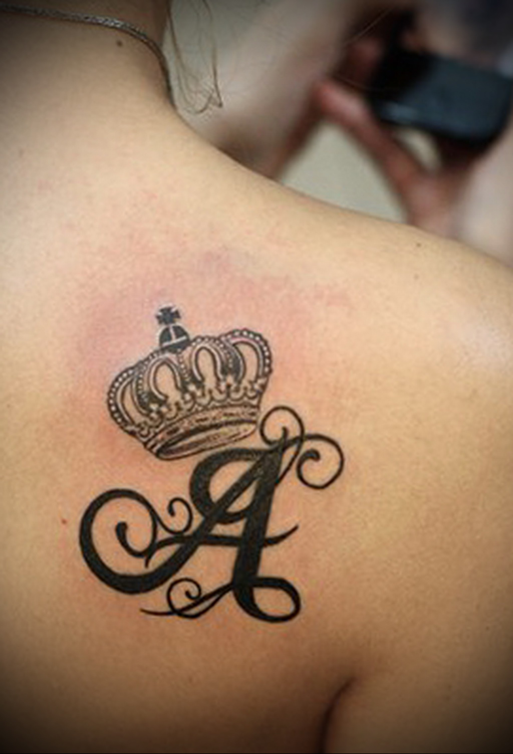 Тату Корона с буквой Е #1148 в Москве для мужчик и женщин | Эскизы Tattoo  Корона с буквой Е