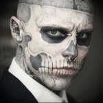 tattoo on the face of the skull