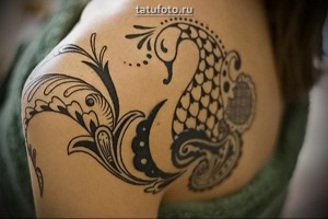 Значение татуировки павлин в татуировке