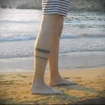 блекворк линии-браслеты татуировка на ноге мужская