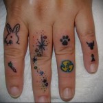 зайчик и след животного - татуировка на пальце для девушки (тату - tattoo- фото)