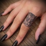 морда тигра - татуировка на пальце женская (тату, tattoo)