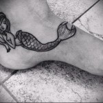 русалка татуировка на ноге мужская