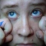 слезы - татуировка на пальце женская (тату, tattoo)