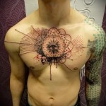 тату глаз и звезда в середине груди - мужская татуировка на грудь