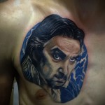 тату портрет мужчины с бородкой - мужская татуировка на грудь