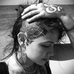 татуировка мандала на женской голове