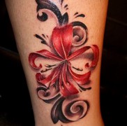 возможное значение татуировки цветок — фотография работы
