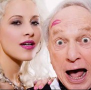 Почему девушки выбирают зрелых мужчин 2