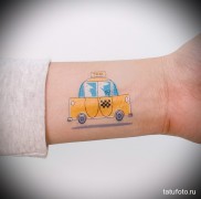 готовая татуировка с рисунком такси 3