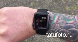 Apple Watch плохо работают из-за тату на руке 1