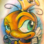 фото с татуировкой пчела -5