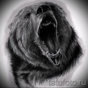 Реалистичный эскиз татуировки с изображением рычащего медведя. Детализированная проработка морды, зубов и шерсти. Подходит для тех, кто ценит реализм и мощь.