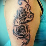 Rose Tattoo auf dem Arm in girls - Picture-Option aus dem Nummer 15122015 3