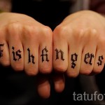 Tattoo Briefe an den Fingern - ein Foto des fertigen tattoo - 20122015 Nummer 1