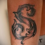 Tattoo-Buchstabe S - Foto des fertigen tattoo - 20122015 Nummer 1