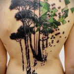 abstrakt Tattoo auf dem Rücken - ein Foto beispielsweise der Anzahl 21122015 1