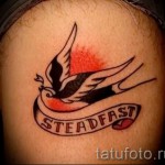 swallow tattoo old school - Photo example 2