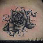 tatouage rose avec des épines - option d'image à partir du numéro 15122015 1