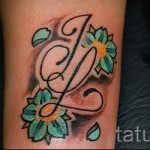 tatouage sur ses lettres de poignet - photo du tatouage fini - 20122015 Numéro 3
