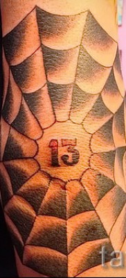 Тату паутина на локте — фото готовой татуировки — 20122015 № 20