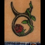 Фото готовой тату знак зодиака телец - простой символ и роза