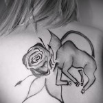Фото готовой тату знак зодиака телец - символ быка и розы для девушки