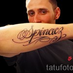 тату буквы на руке - фото готовой татуировки - 20122015 № 12