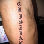 тату готические буквы - фото готовой татуировки - 20122015 № 3
