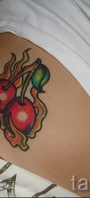 тату вишня в огне — примеры татуировки на фото от 30012016 2