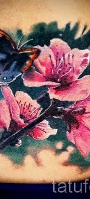 тату вишня с цветком — примеры татуировки на фото от 30012016 1