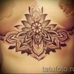 тату под грудиной фото - примеры татуировок на фотографии от 16012016 11