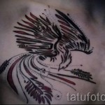 Phoenix Tätowierung auf seiner Brust - ein Foto des fertigen Tätowierung 11022016 1