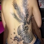 Phönix Tattoo auf dem unteren Rücken - ein Foto des fertigen Tätowierung 11022016 3