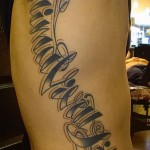 Tattoo-Schriftzug an den Rändern - Foto Beispiel für eine Tätowierung auf 03022016 1