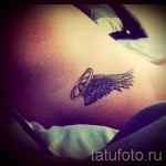 an den Rändern der Flügel Tattoo - Foto Beispiel für eine Tätowierung auf 03022016 1