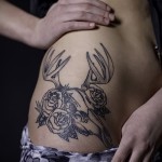 tattoo on her hip deer 1