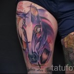 tattoo on his thigh horse 1
