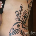 tattoo pattern on the side - a photo model for the selection of 28022016 1