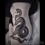 тату змея на бедре - примеры готовых тату в фотографиях 01022016 1