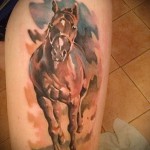 тату на бедре лошадь - примеры готовых тату в фотографиях 01022016 2