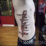 тату пистолет на ребрах - фотография с примером татуировки от 03022016 5