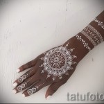 henna tattoo white - photo with an embodiment of the finished pattern of 29032016 1