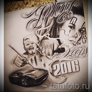 Черно-белый эскиз татуировки в стиле чикано с изображением девушки, автомобиля, надписей и элементов граффити. Детализированный рисунок, реалистичный стиль.
