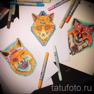 Фото коллажа с различными эскизами татуировок лис: трехглазая лиса, лиса в бандане, лиса с украшениями. Идеи для тату в разных стилях.