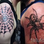 тату паутина с пауком - два варианта на плече для мужчины
