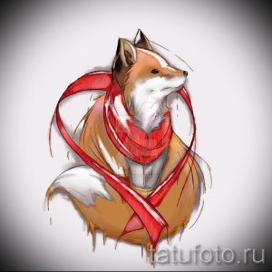 Красивый эскиз татуировки лисы с красным шарфом, выполненный в реалистичной технике с использованием коричневых и красных оттенков.