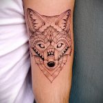 Fuchs Tätowierung auf seinem Unterarm - ein cooles Tattoo Foto auf 03052016 1