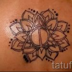 Mandala-Tattoo auf seinem Rücken - Foto Beispiel des fertigen Tätowierung auf 01052016 2