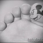 Mickey Mouse-Tattoo auf seinem Bein - das fertige Tattoo auf 16052016 1